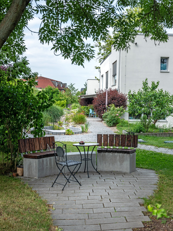 Garten mit Sitzecke